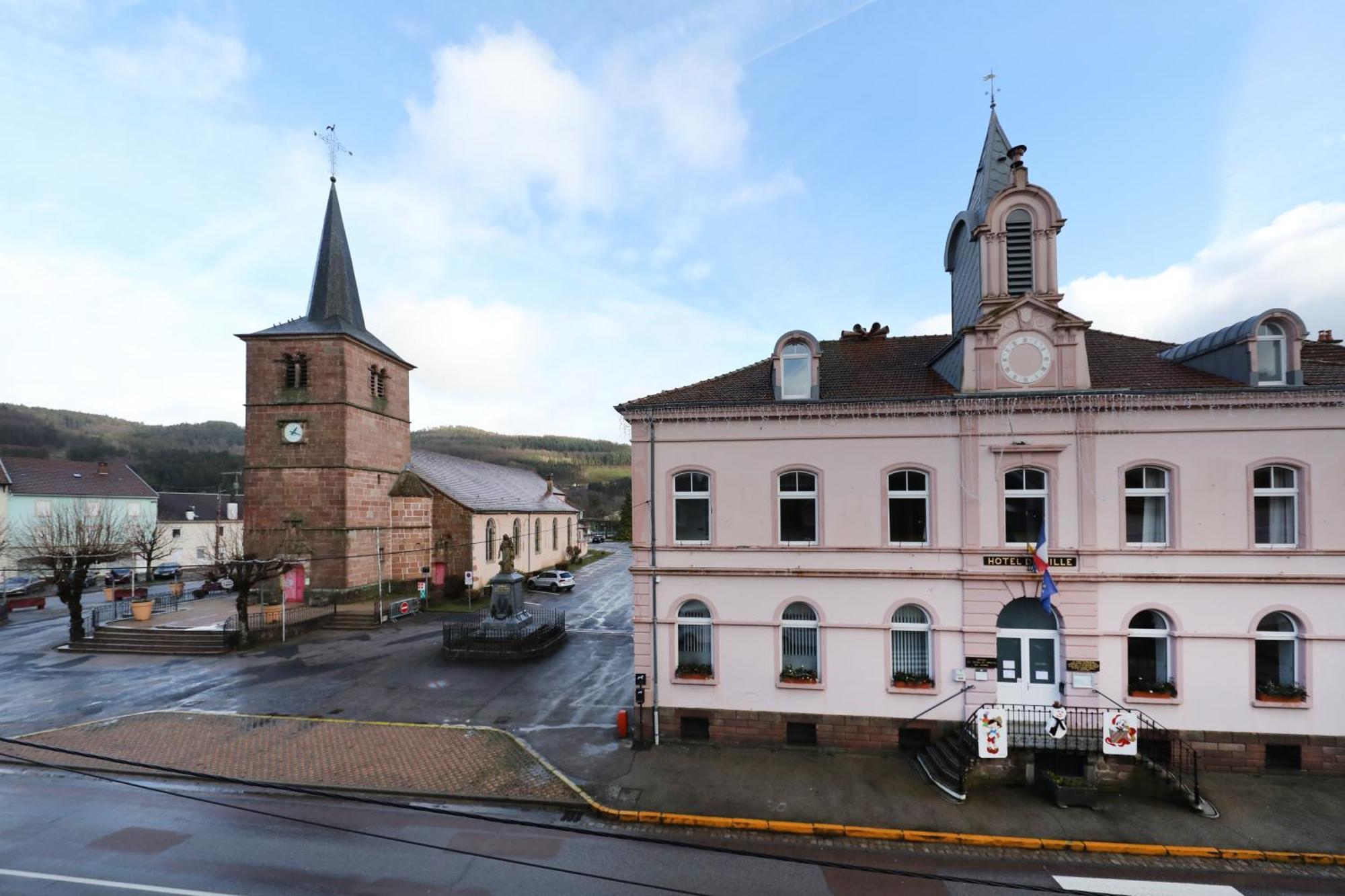 Gite Spacieux Propre Proche Gerardmer Granges-sur-Vologne Exterior photo